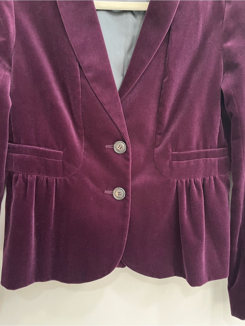 J Crew Purple Jewl Tone Crushed Velvet Pelum hem 2 Button Blazer Dark Romance 8 - Picture 8 of 12